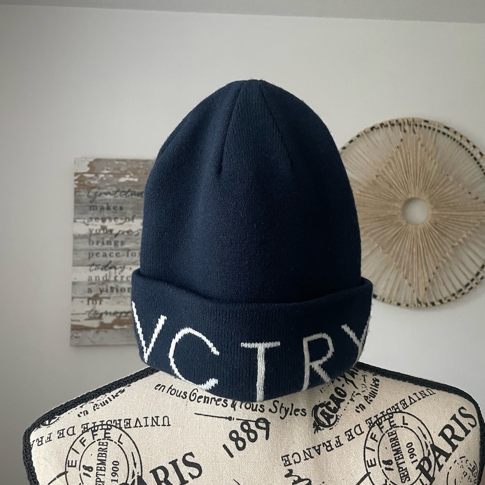 10.DEEP VCTRY COLLECTION BEANIE